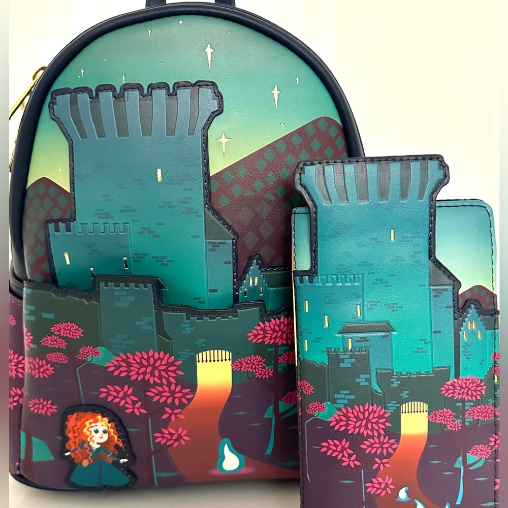 Loungefly Mini Backpack & Wallet Disney Pixar Princess Castle - Brave